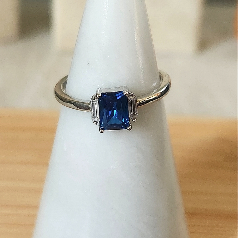 NWT Ryze Sapphire Blue Cubic Zirconia .925 Sterling Silver Ring - Size 8.5